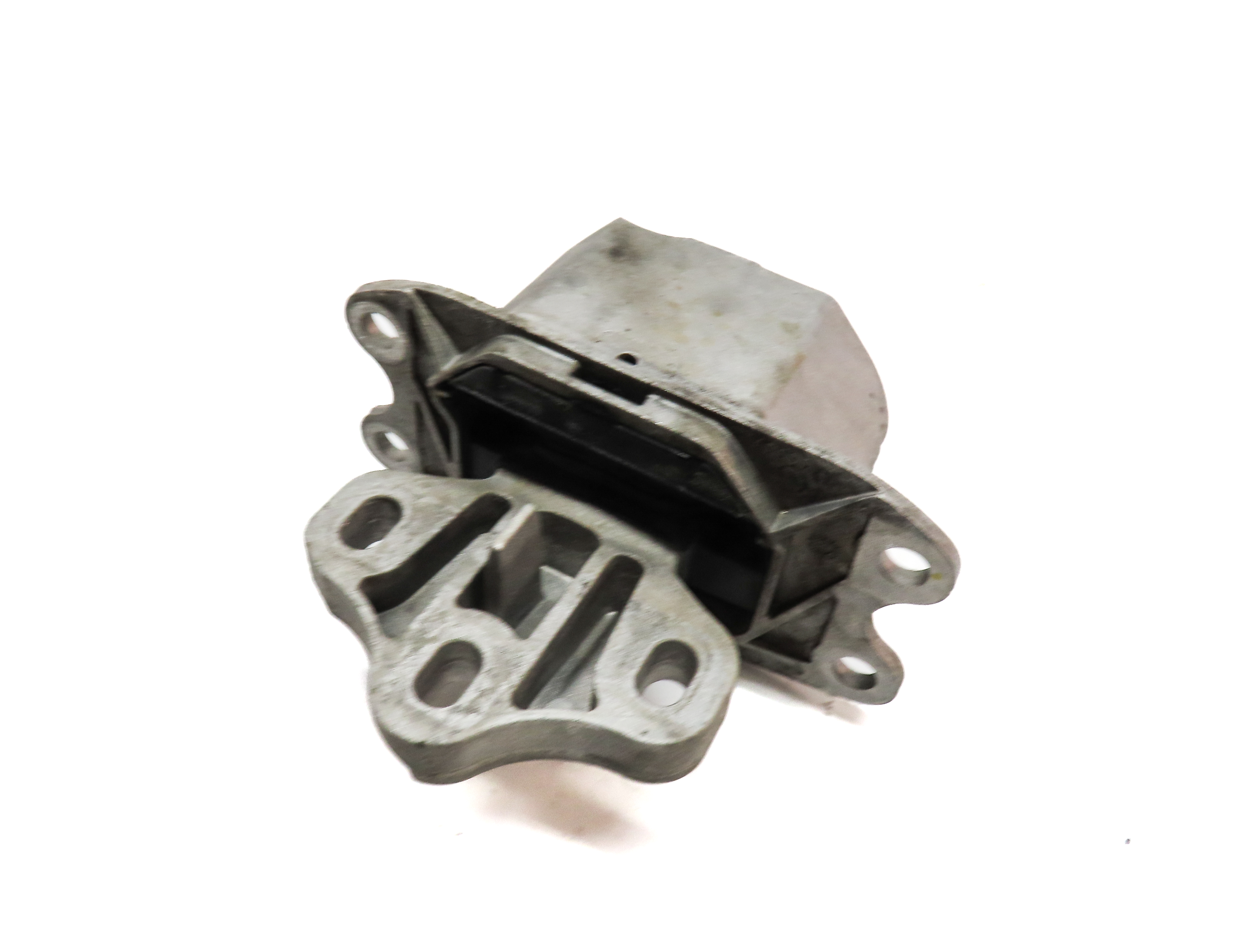 2018 BMW X2 (F39) 2.0L AUTO AUTOMATIC TRANSMISSION MOUNT BRACKET — exact item pictured